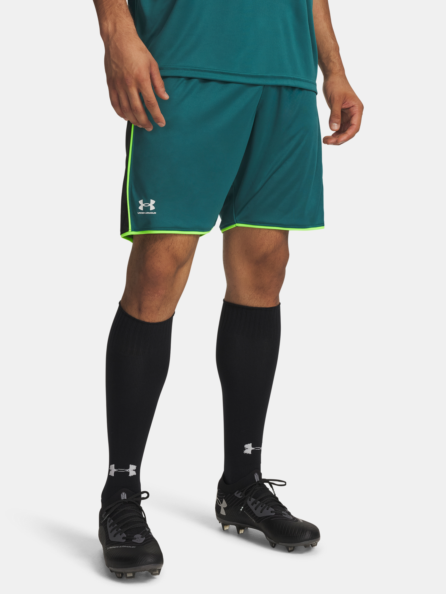 Under Armour Férfi Futball Rövidnadrág UA M Challenger Train Short