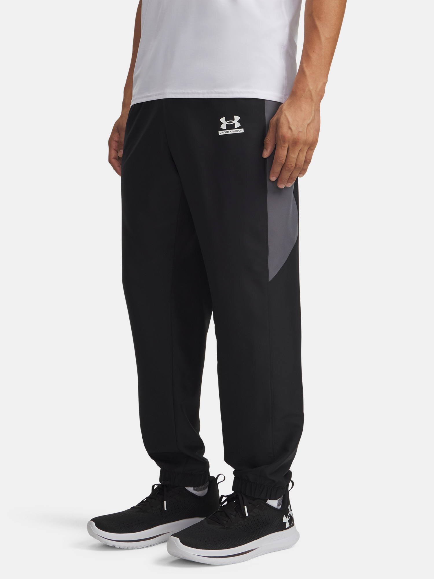 Under Armour Férfi Edzőnadrág UA Tech Sport Pant