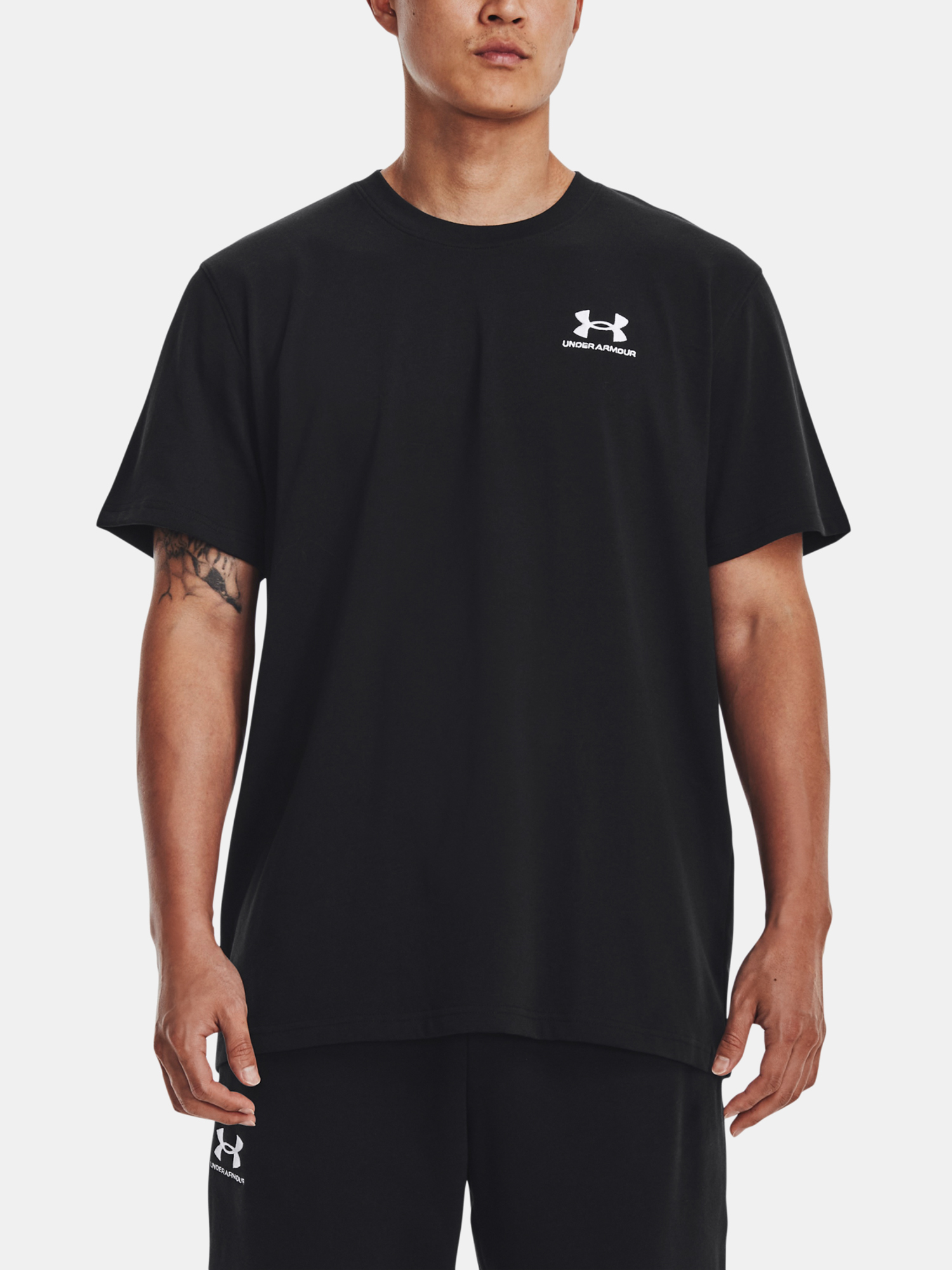 Under Armour Férfi Póló UA LOGO EMB HEAVYWEIGHT SS