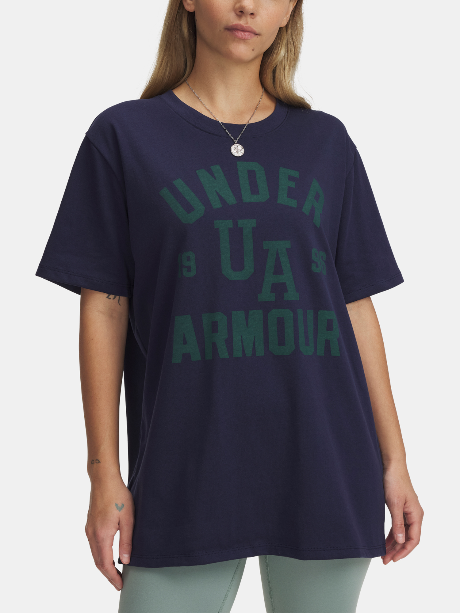 Under Armour Női Póló UA HWT OS Collegiate SS