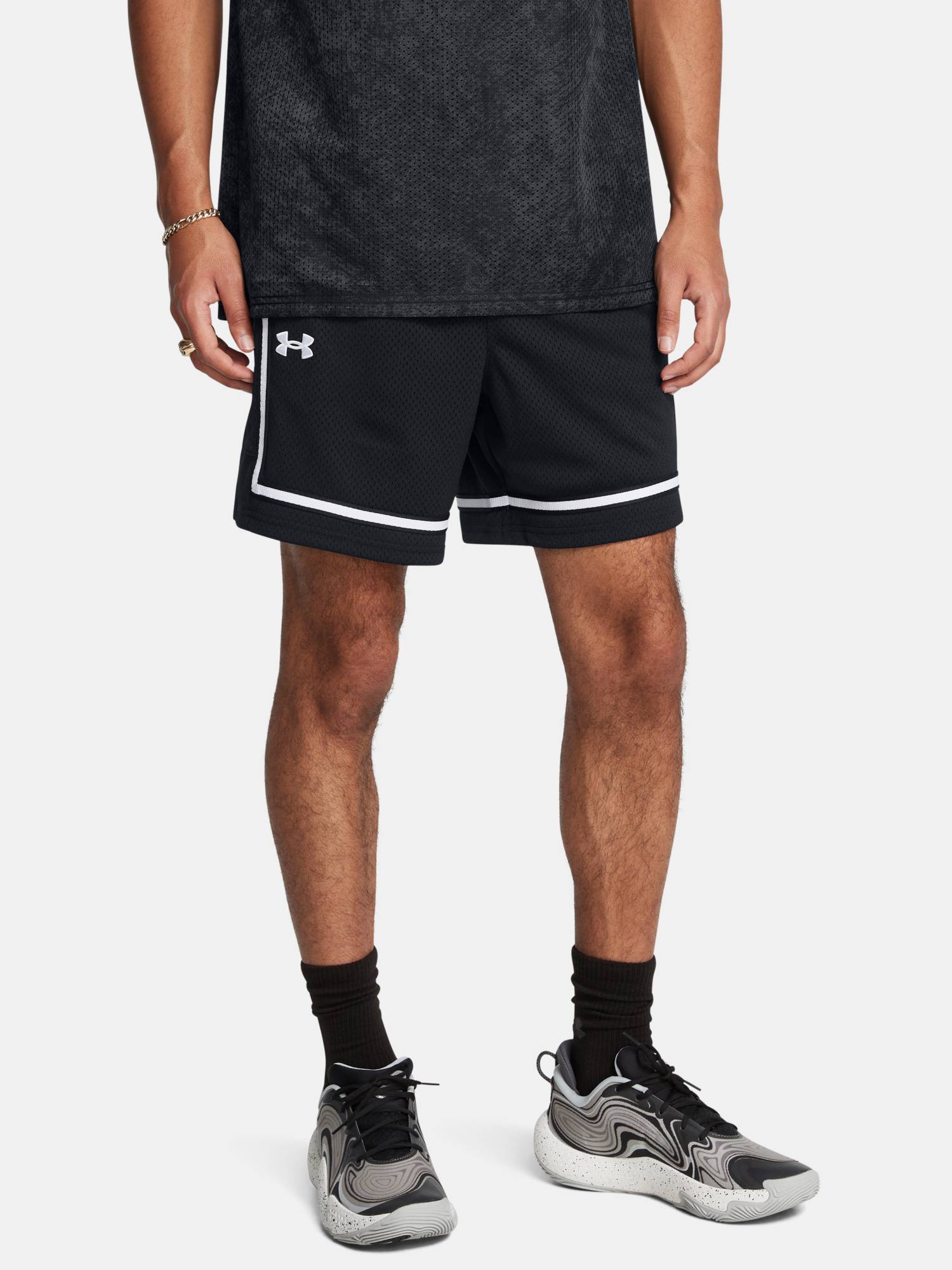 Under Armour Férfi Edző Rövidnadrág UA Zone Pro 7in Mesh Short
