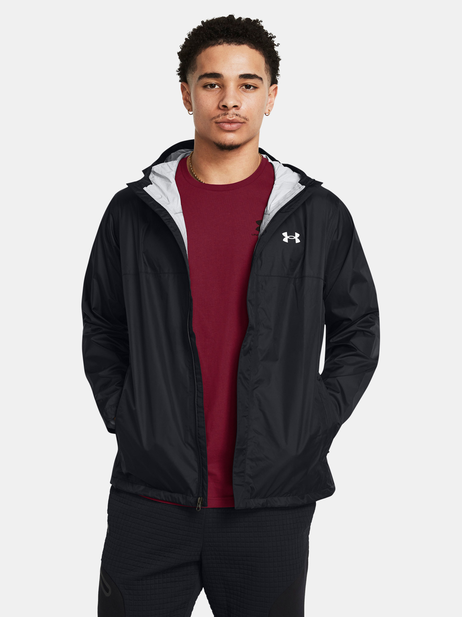 Under Armour Férfi Dzseki CLOUDSTRIKE JACKET