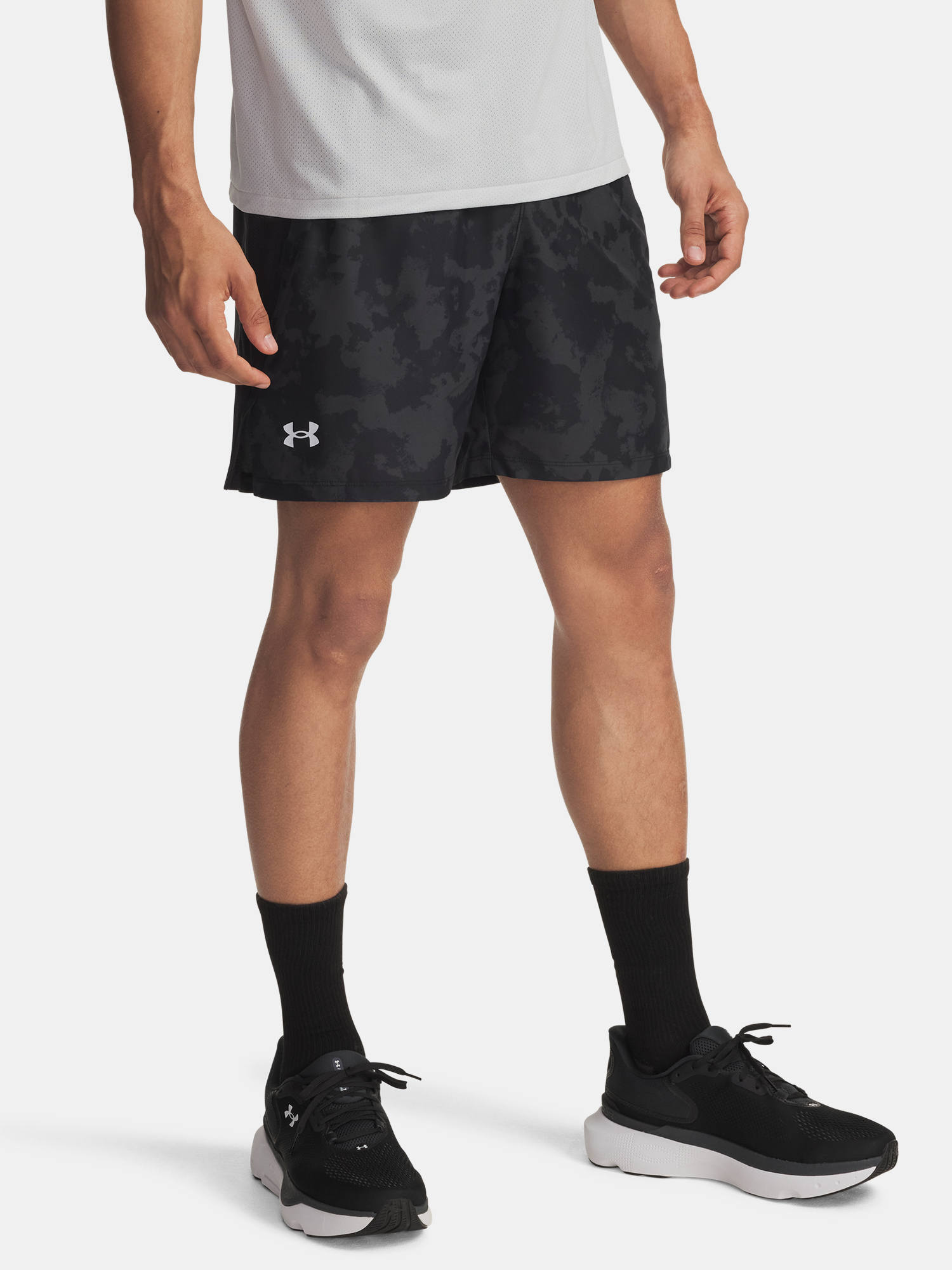 Under Armour Férfi Futó Rövidnadrág UA LAUNCH 7'' PRINT SHORTS