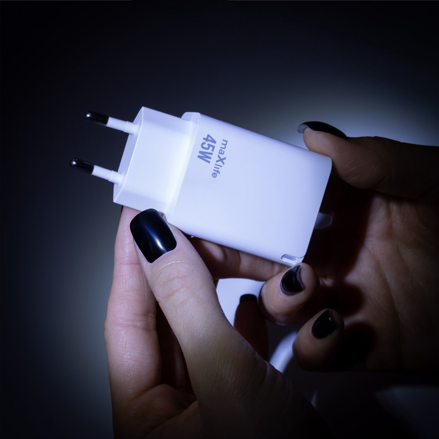 Maxlife MXTC-09-45AC GaN USB-C + USB hálózati töltő – 45W, fehér – 10. kép