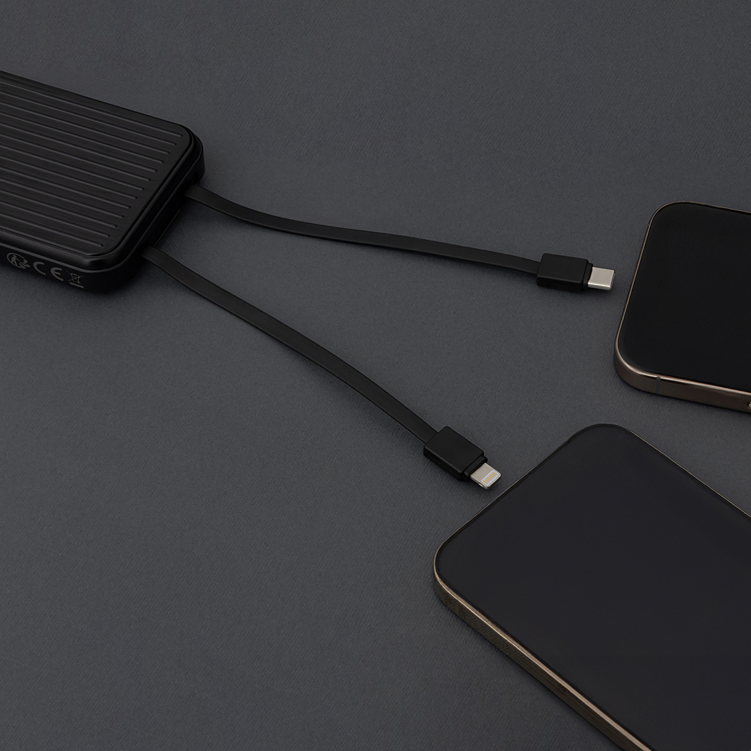 Maxlife MXPB-06 Beépített Kábeles Power Bank – 10000 mAh PD QC 22,5W Gyors töltő, Fekete – 15. kép