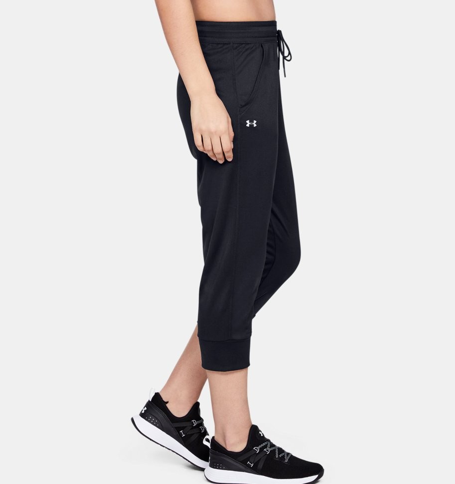 Under Armour Női Edzőnadrág TECH CAPRI